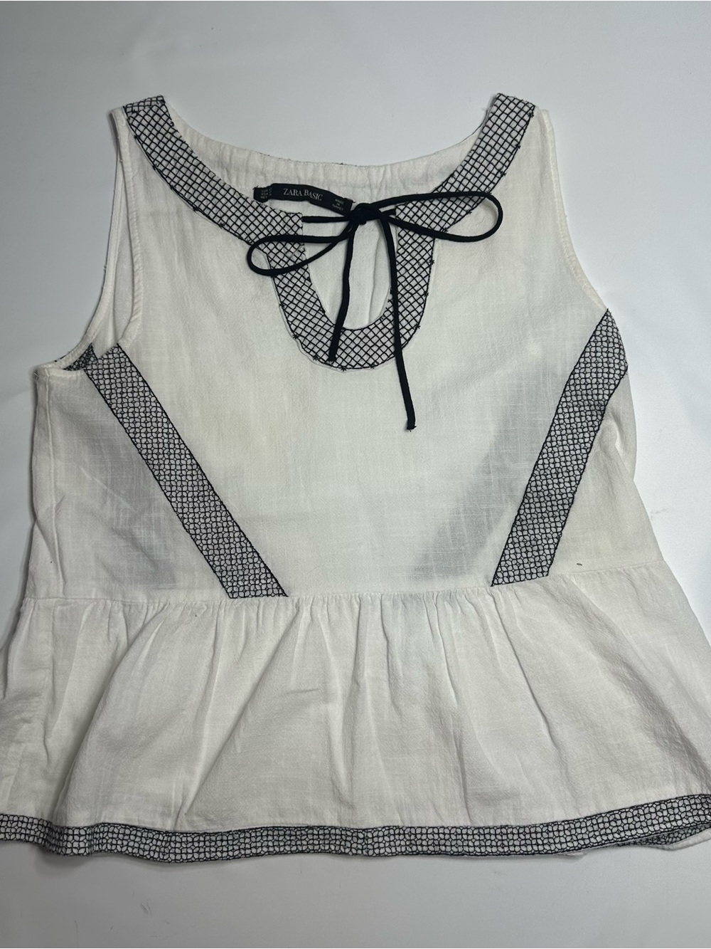 Zara Cream-White Peptum Top with Black Trim
